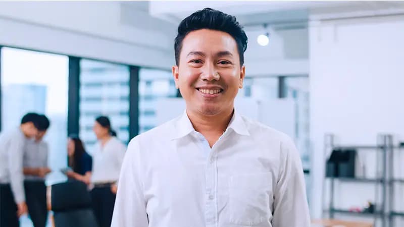 Mid-Career Pathways Programme for Mature Mid-career Individuals